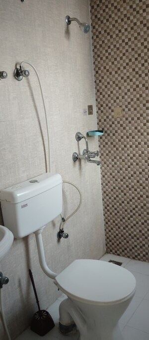 Bathroom in 2 BHK Apartment at Signature Global Signum 107, Sector 107 – for Rent