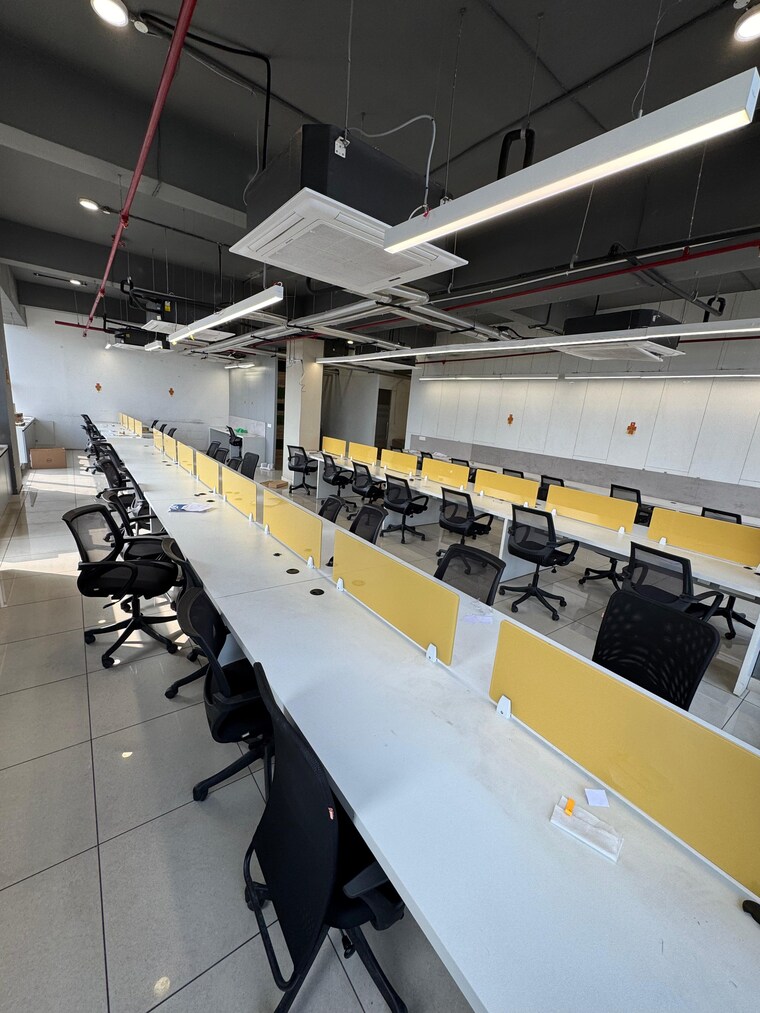 Team Area, sector 74 Commercial Office Space 14000 Sq.Ft. In Sector 74 Mohali 9566889