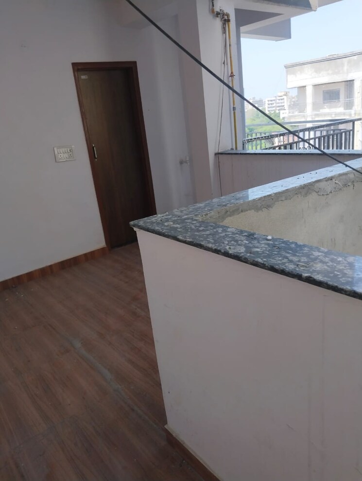 Other, sector 12 dwarka 3 Bedroom 1600 Sq.Ft. Apartment In Sector 12 Dwarka Delhi 9566738