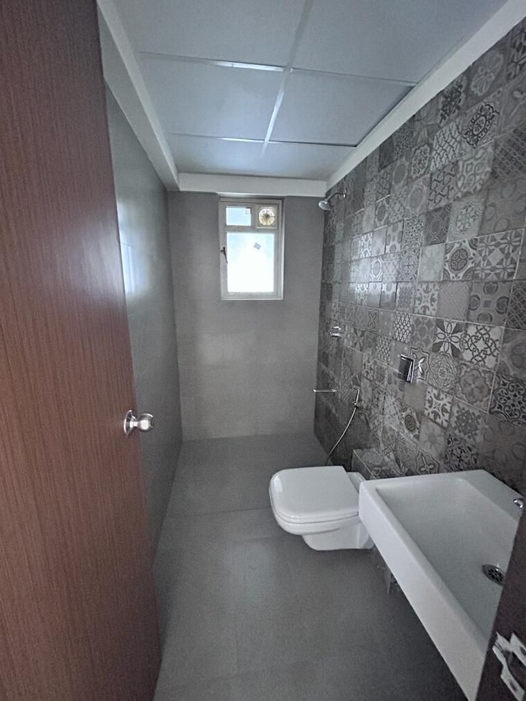 Bathroom, supreme-estia-phase-1 3 Bedroom 1150 Sq.Ft. Apartment In Baner Pune 9566762