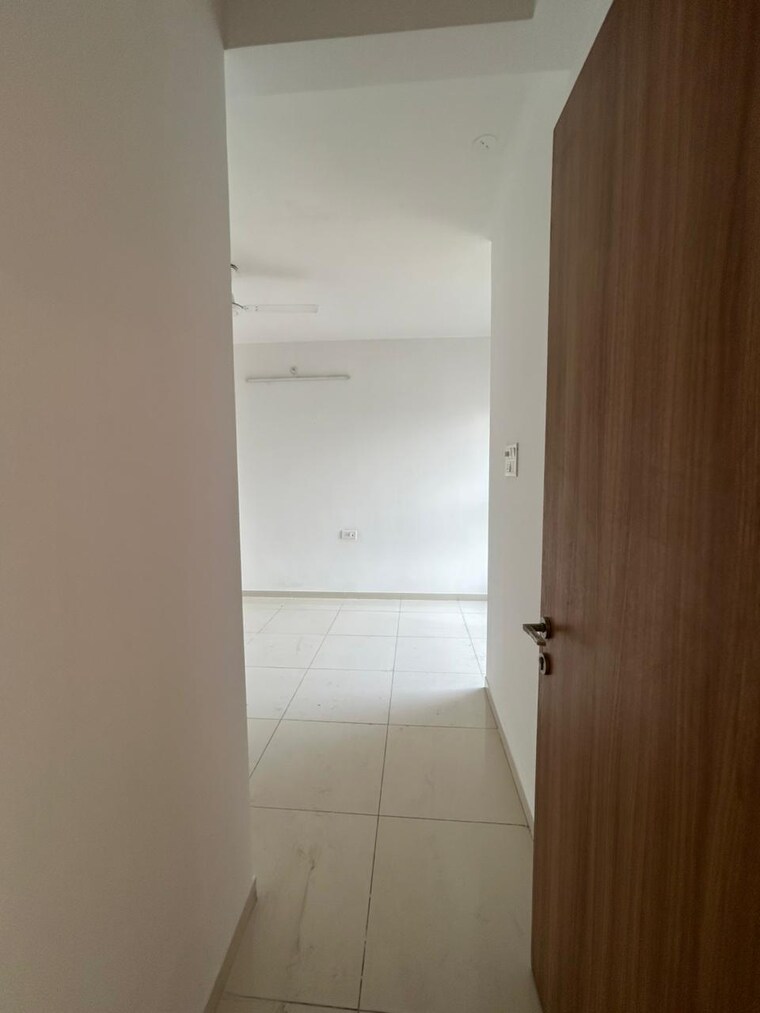 Bathroom, palacia-kingston 2.5 Bedroom 1000 Sq.Ft. Apartment In Thane West Thane 9566767