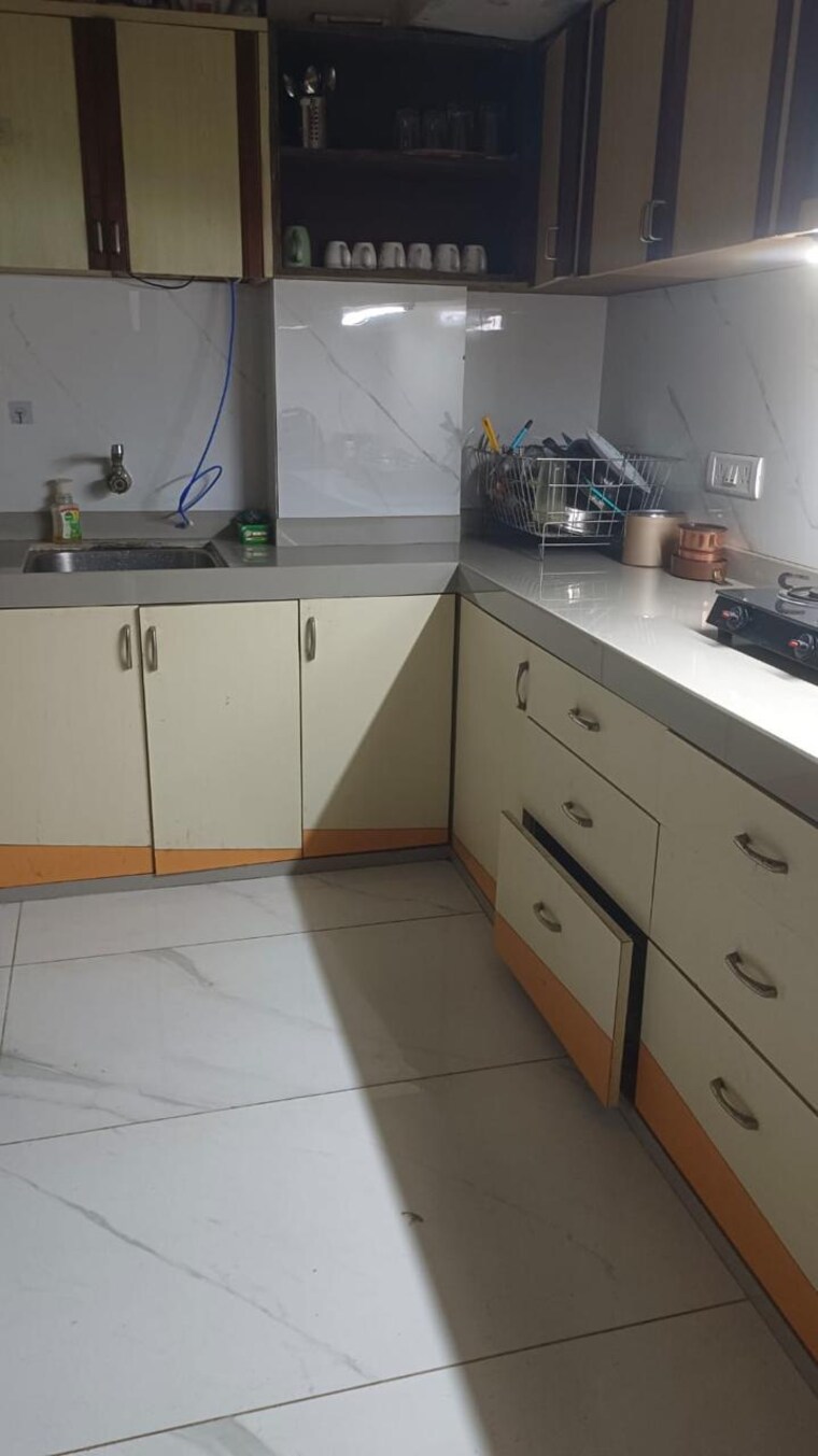 Kitchen, bala-sadan 3 Bedroom 1500 Sq.Ft. Villa In Santacruz West Mumbai 9566814