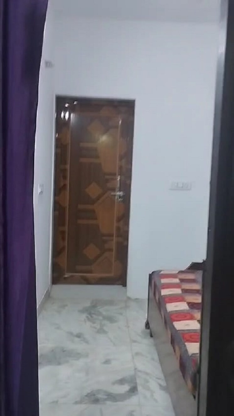 Bedroom, vasant kunj enclave 2 Bedroom 750 Sq.Ft. Builder Floor In Vasant Kunj Enclave Delhi 9566760