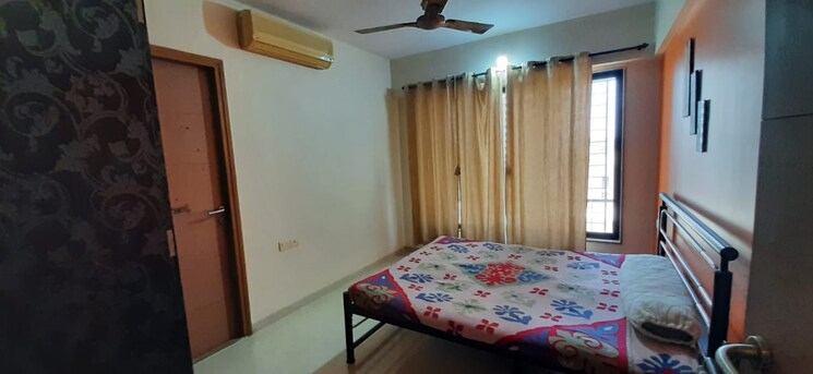 Bedroom, riddhi-tower 3 Bedroom 1500 Sq.Ft. Apartment In Malad East Mumbai 9566801