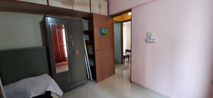Room in 3 BHK Apartment at Riddhi Tower, Malad East – for Rent