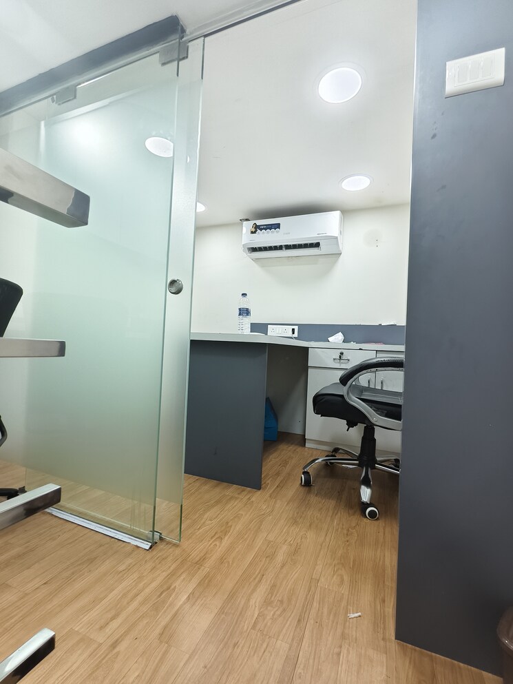 Bathroom, haware-centurion-mall Commercial Office Space 214 Sq.Ft. In Nerul Sector 19a Navi Mumbai 9566859
