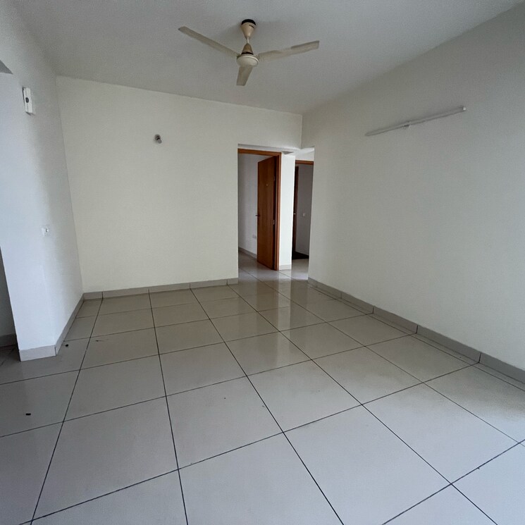 Room, snn-raj-serenity 3 Bedroom 1500 Sq.Ft. Apartment In Yelenahalli Bangalore 9566914