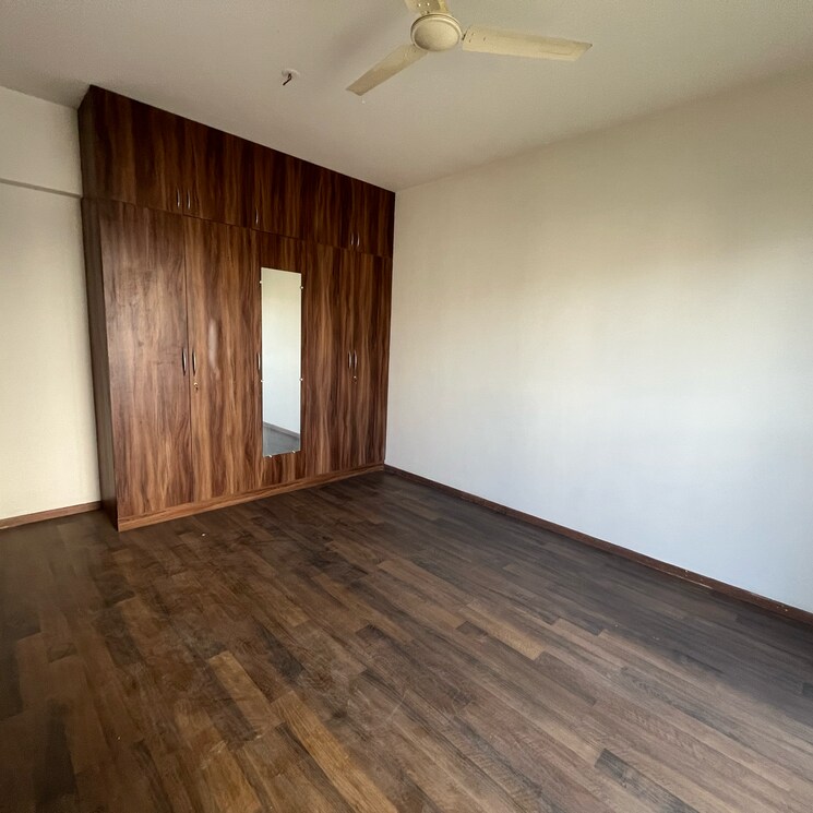 Room, snn-raj-serenity 3 Bedroom 1500 Sq.Ft. Apartment In Yelenahalli Bangalore 9566914