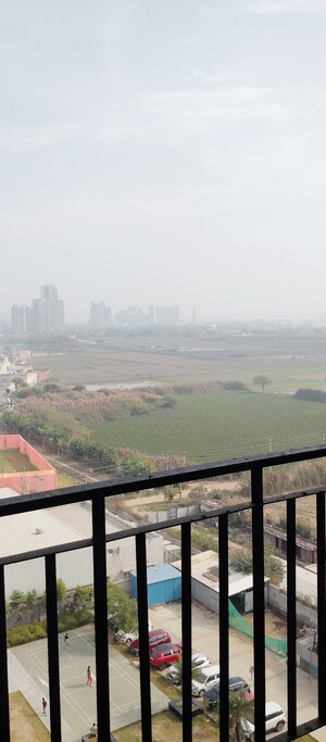 2 BHK Apartment For Rent in Signature Global Signum 107, Sector 107