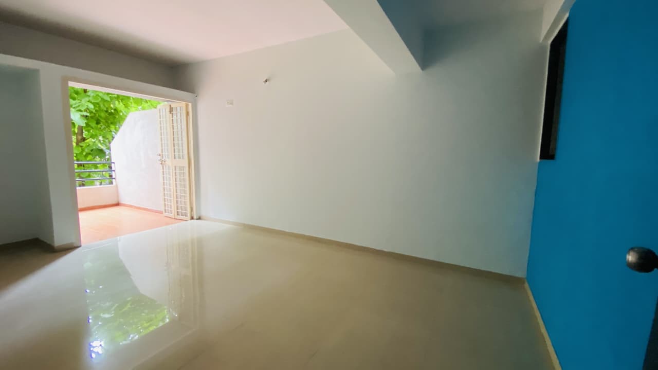 2 BHK + Extra Room 960 Sq.Ft. Apartment in G K Roseland Residency