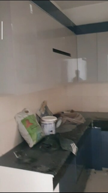 Team Area in 4 BHK Apartment at Wave Aranyam Valley, Sector 2 Wave City – for Rent