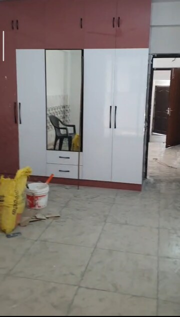 Building Lobby in 4 BHK Apartment at Wave Aranyam Valley, Sector 2 Wave City – for Rent