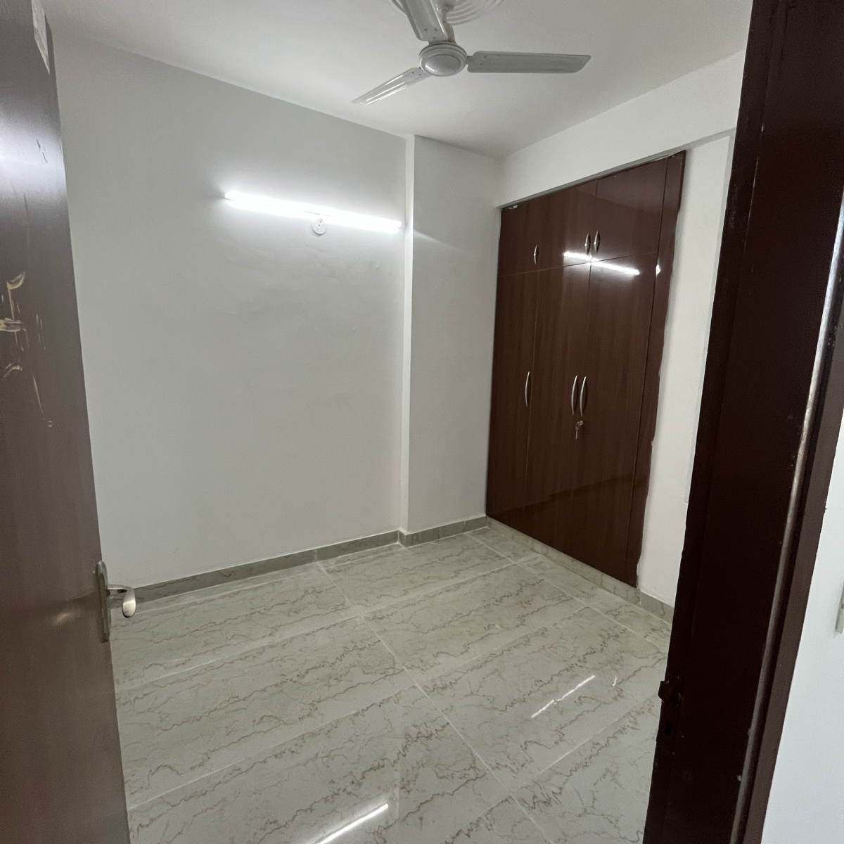 2 BHK + Pooja Room Apartment For Rent in Skytech Matrott