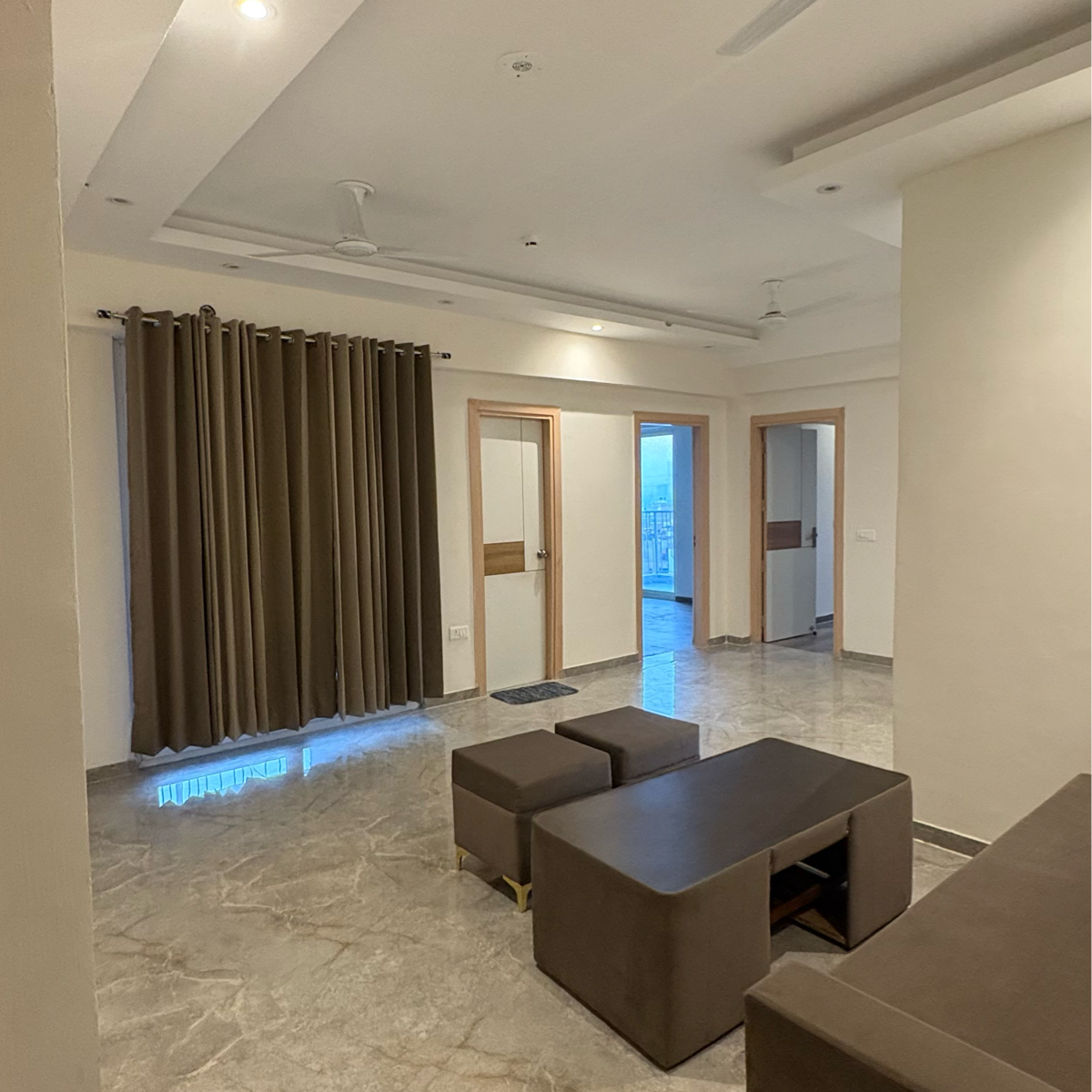 3 BHK 1761 Sq.Ft. Apartment in Oxirich Avenue