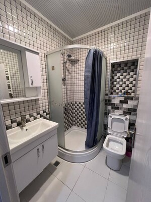 Attached Bathroom in 2 BHK Independent House at Sector 21d – for Rent