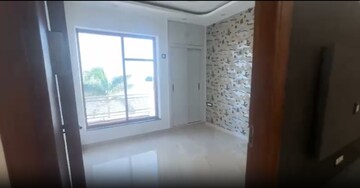 Room in 2.5 BHK Builder Floor at Soha Neal City, Sector 98 – for Sale