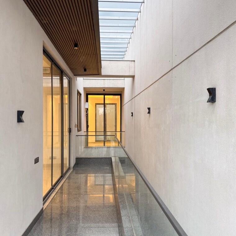 Other, boutique-residential-apartments-a-15-19 3 Bedroom 400 Sq.Yd. Builder Floor In Vasant Vihar Delhi 9567153