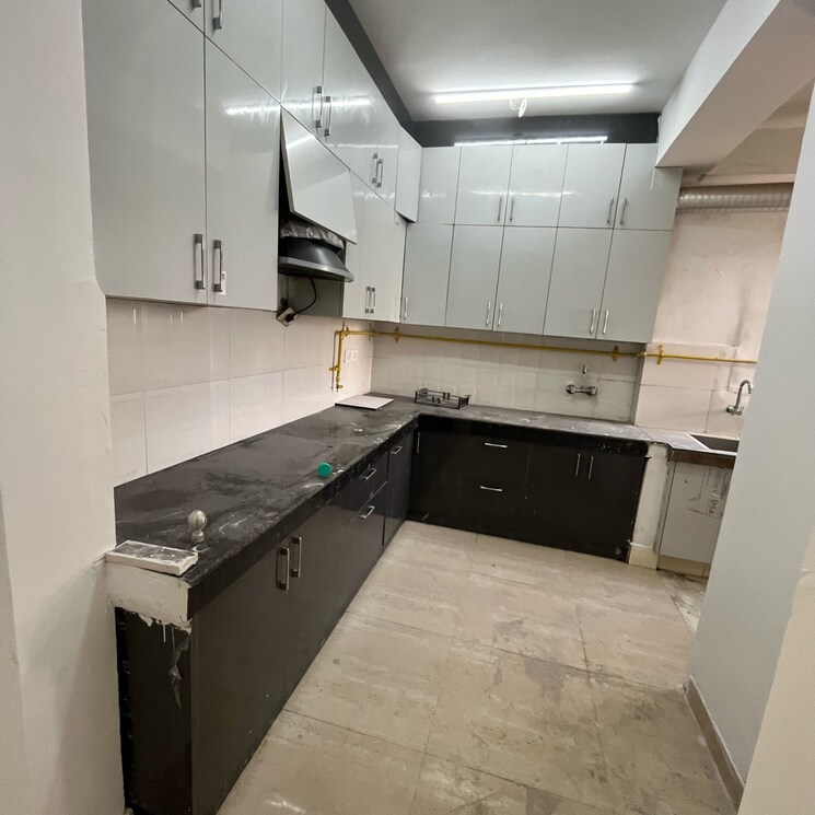 Kitchen, unnati-fortune-the-aranya 3 Bedroom 1650 Sq.Ft. Apartment In Sector 119 Noida 9567146