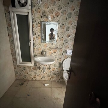 Bathroom in 2 BHK Apartment at Supertech The Romano, Sector 118 – for Rent