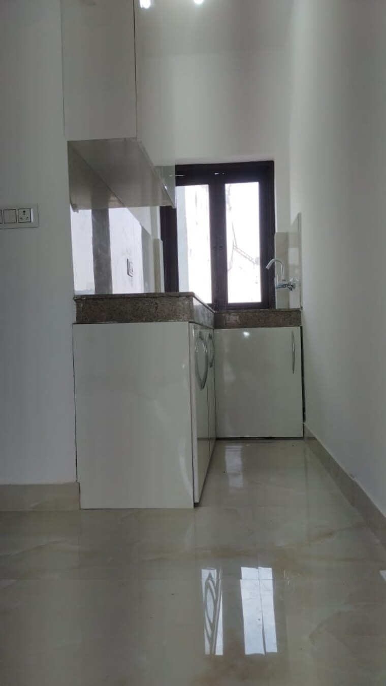 Kitchen, saket 1 RK 350 Sq.Ft. Builder Floor In Saket Delhi 9567186