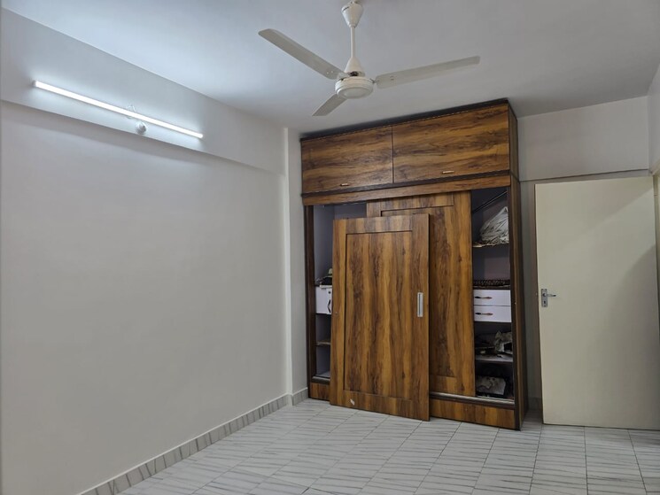 Room, kenwood-apartments 2 Bedroom 700 Sq.Ft. Apartment In Pali Hill Mumbai 9567206