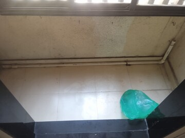 Furnished Amenities in 1 BHK Apartment at Satellite Garden, Goregaon East – for Rent