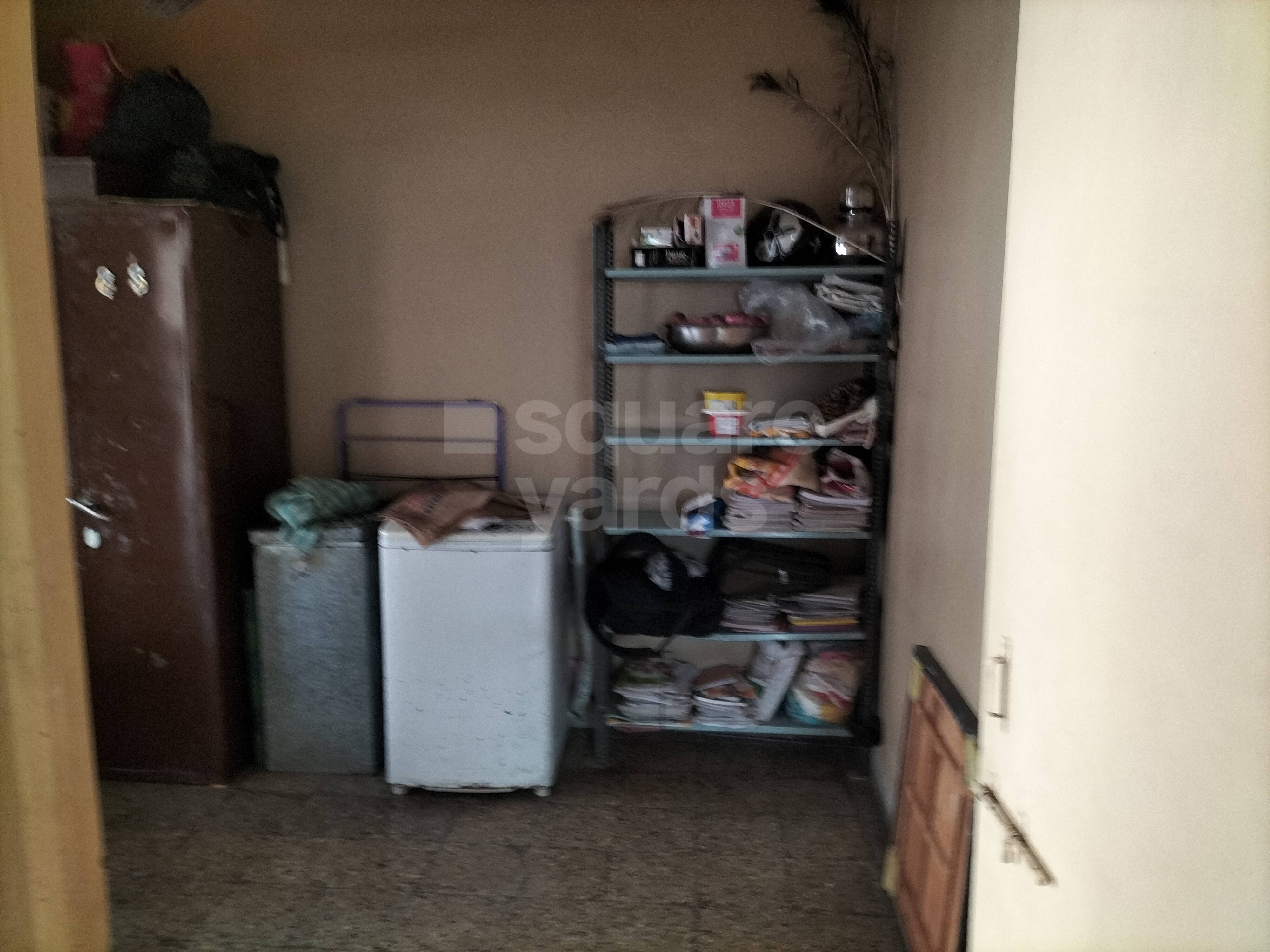 2 BHK + Pooja Room Apartment For Sale in Chintamani Complex