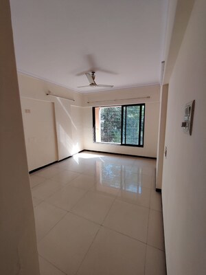 Room in 2 BHK Apartment at Sadguru Complex I, Goregaon East – for Rent