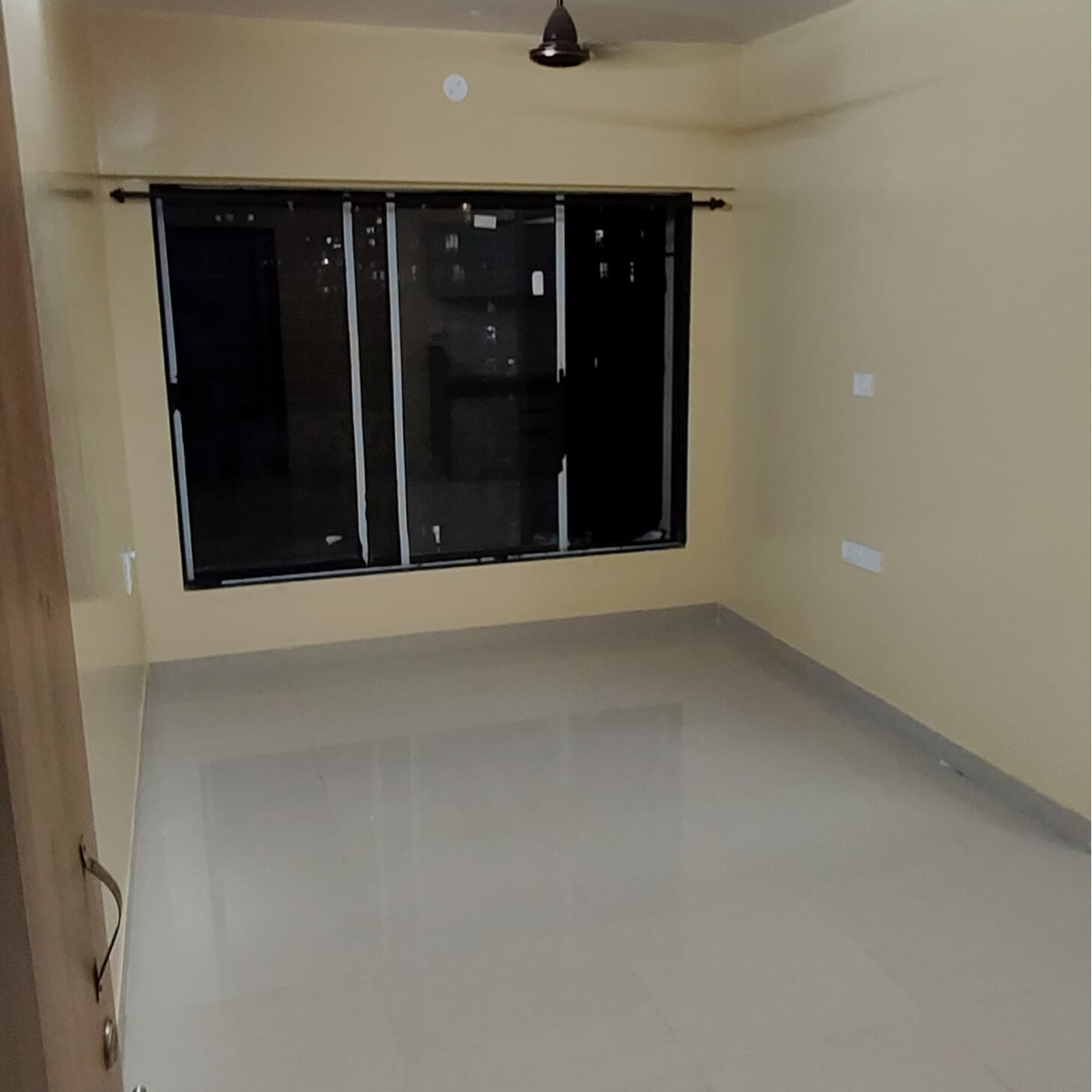 2 BHK Apartment For Rent in Brand New Building 
