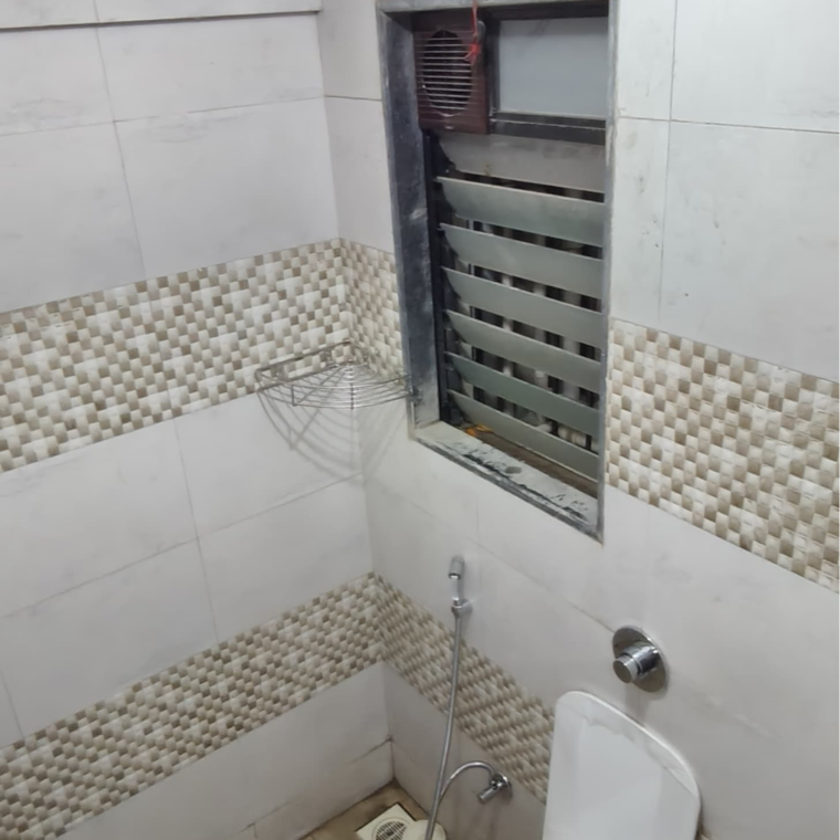 Bathroom, tilak nagar 2 Bedroom 550 Sq.Ft. Apartment In Tilak Nagar Mumbai 9567393