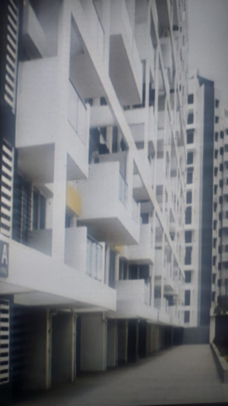 Exterior View, pristine-prolife-1 3 Bedroom 1500 Sq.Ft. Apartment In Wakad Pune 9567444