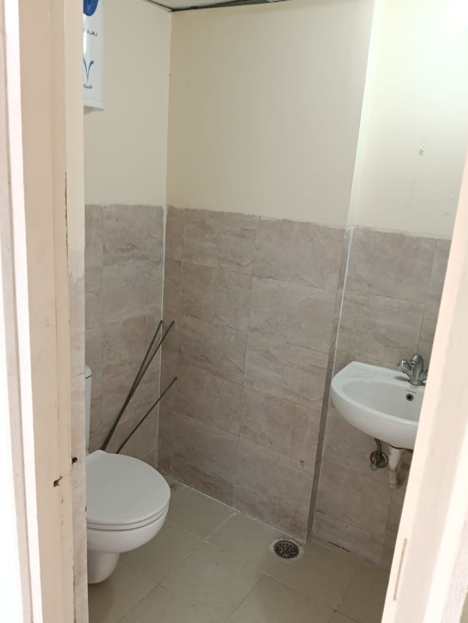 2 BHK 808 Sq.Ft. Apartment in Wave Dream Homes