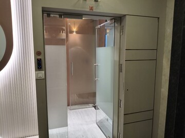  Office Space – Entrance View at Malad West - for Rent