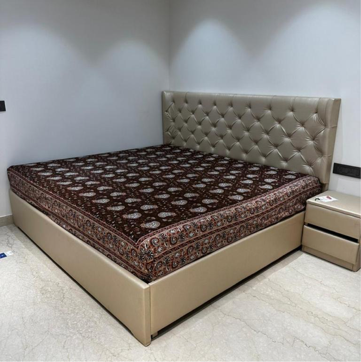 4 BHK 1700 Sq.Ft. Apartment in DLF Ridgewood Estate