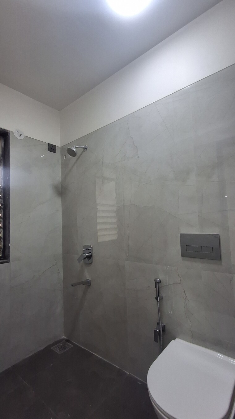 Bathroom, entity-zenon 2 Bedroom 781 Sq.Ft. Apartment In Borivali East Mumbai 9567533