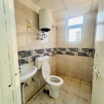 Bathroom in 2 BHK Apartment at Signature Global Prime, Sector 63a – for Rent