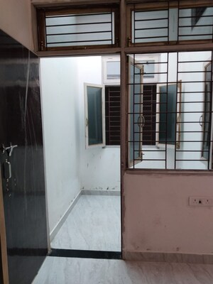 Room in 2.5 BHK Independent House at Takrohi – for Rent