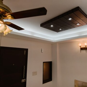  2 BHK Builder Floor at Lajpat Nagar – for Rent