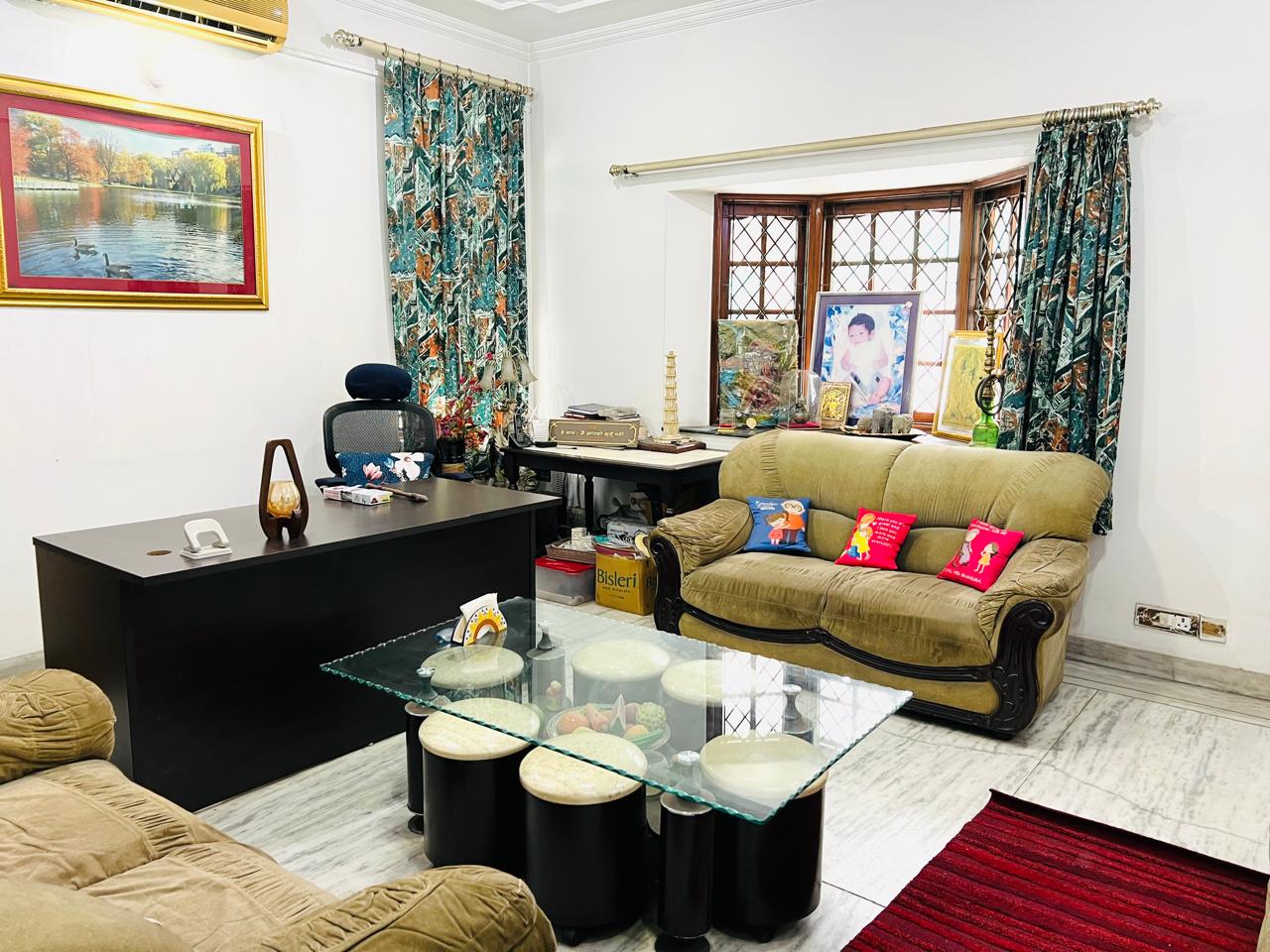 6 BHK Independent House For Sale in RWA Apartments Sector 30