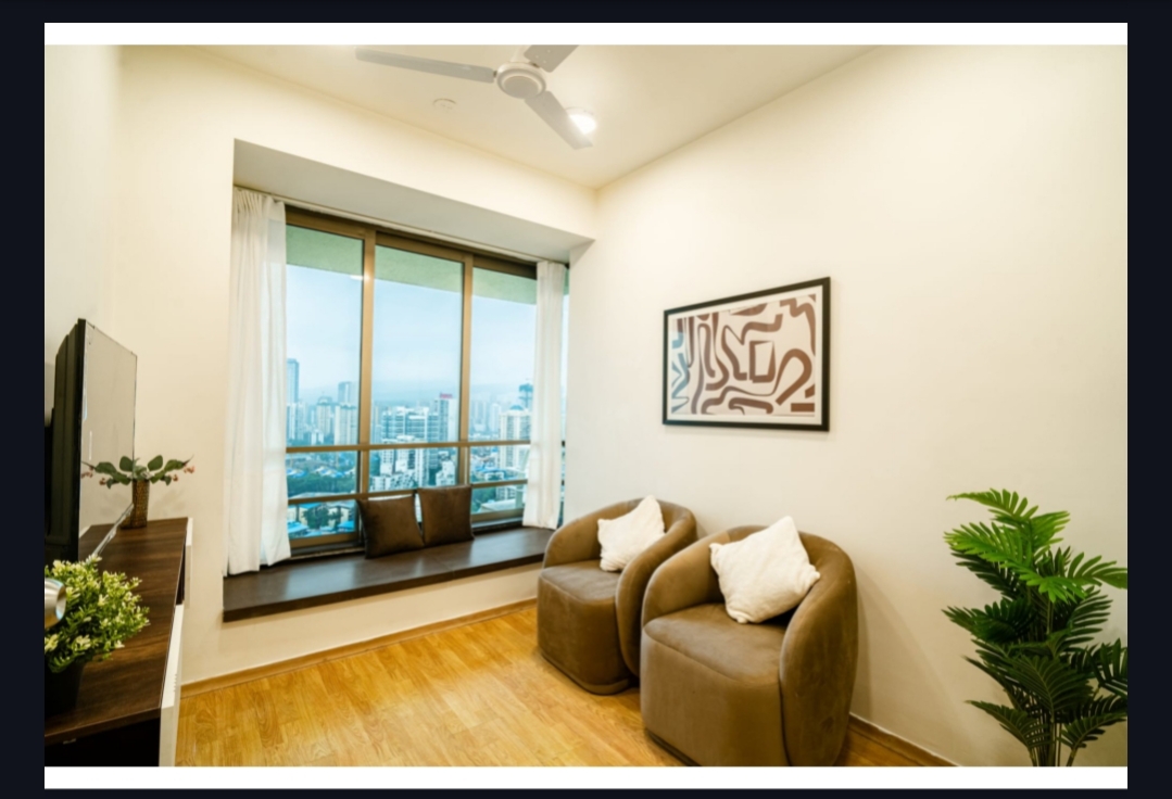 2.5 BHK Apartment For Sale in Oberoi Realty Woods