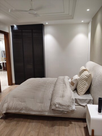 Bedroom in 3 BHK Builder Floor at Orris Atulyam, Sector 83 – for Sale