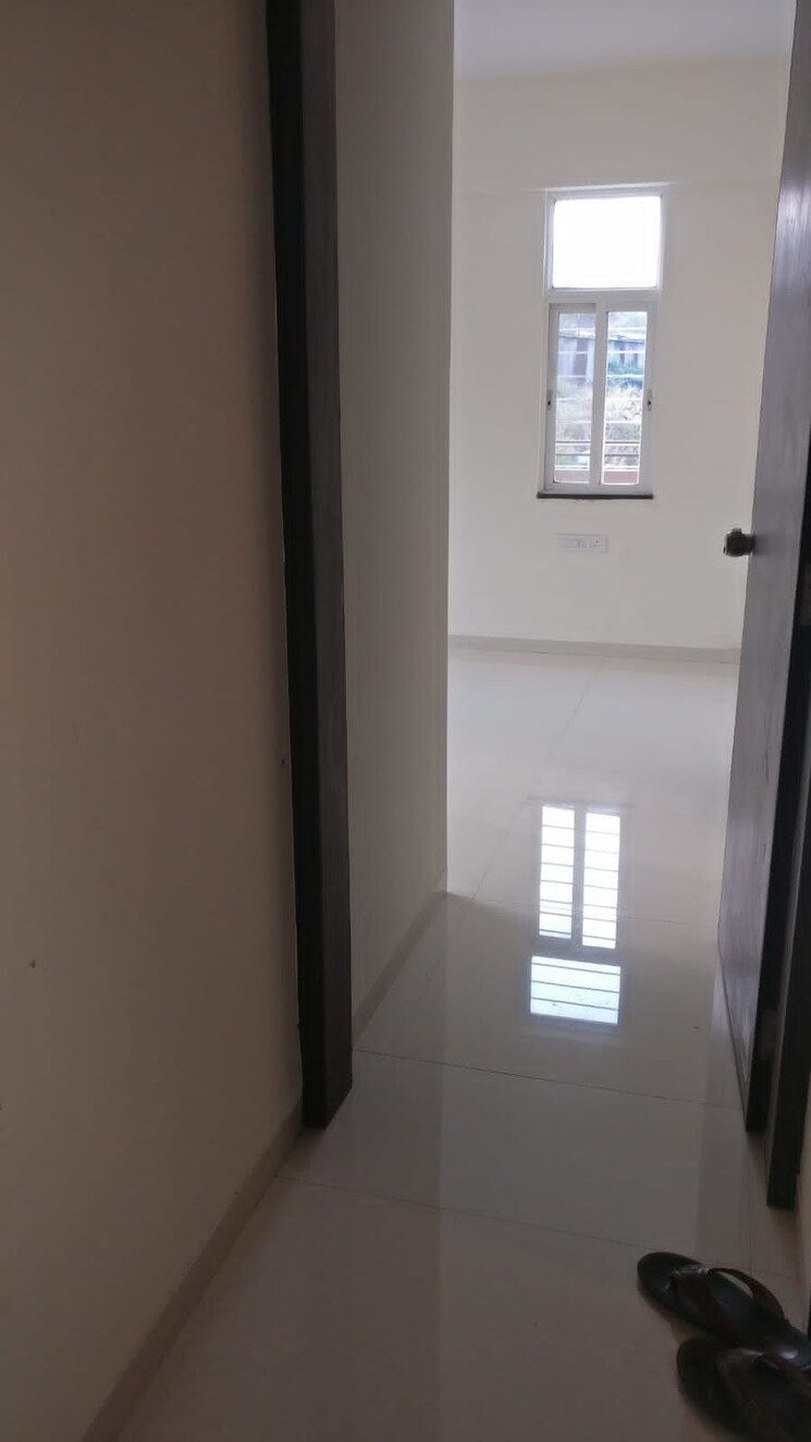 Room, pate-life-montage 2.5 Bedroom 1100 Sq.Ft. Apartment In Sus Pune 9567872