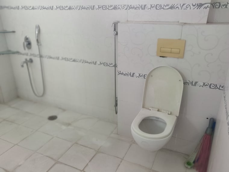 Bathroom, hill-view-banjara-hills 4 Bedroom 4000 Sq.Ft. Penthouse In Banjara Hills Hyderabad 9567914