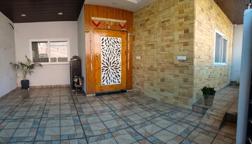  4 BHK Villa at Rau Road – for Sale