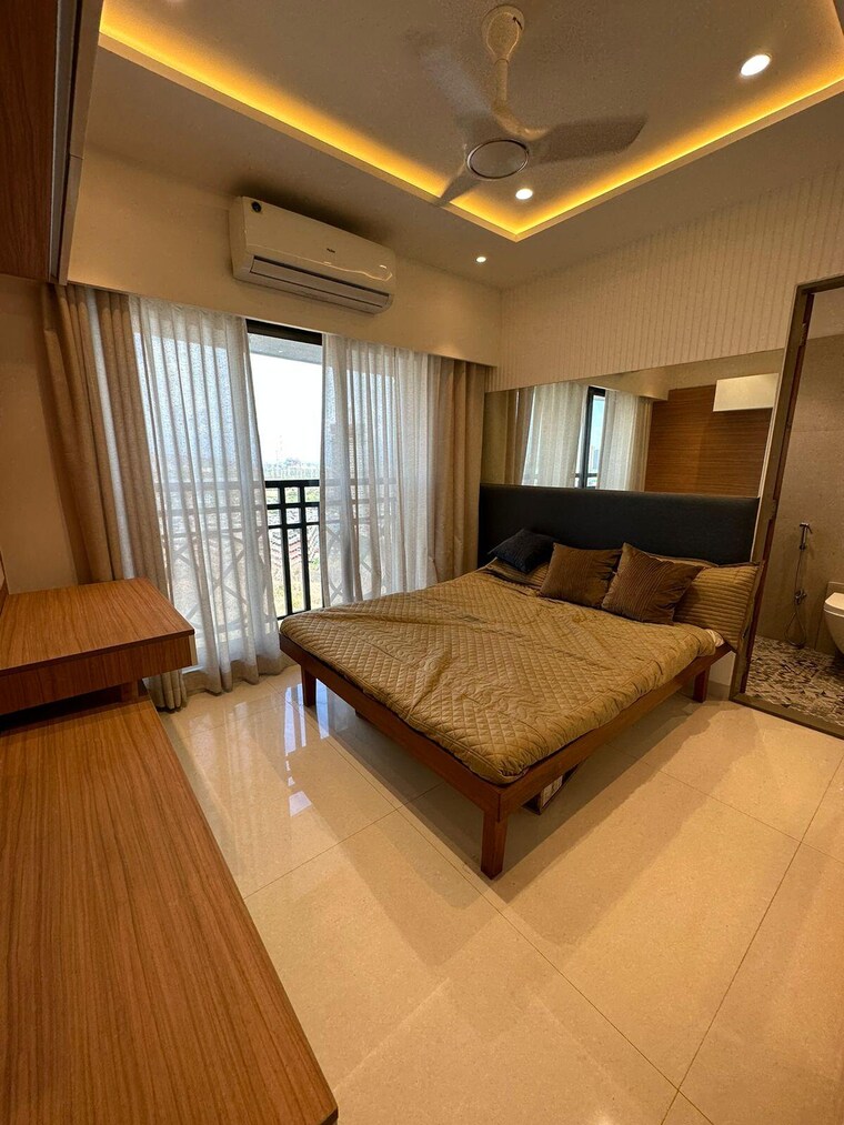 Bedroom, rustomjee-crown 4 Bedroom 1700 Sq.Ft. Apartment In Prabhadevi Mumbai 9567921