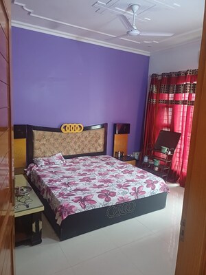 Bedroom in 2 BHK Independent House at Sector 17 – for Rent