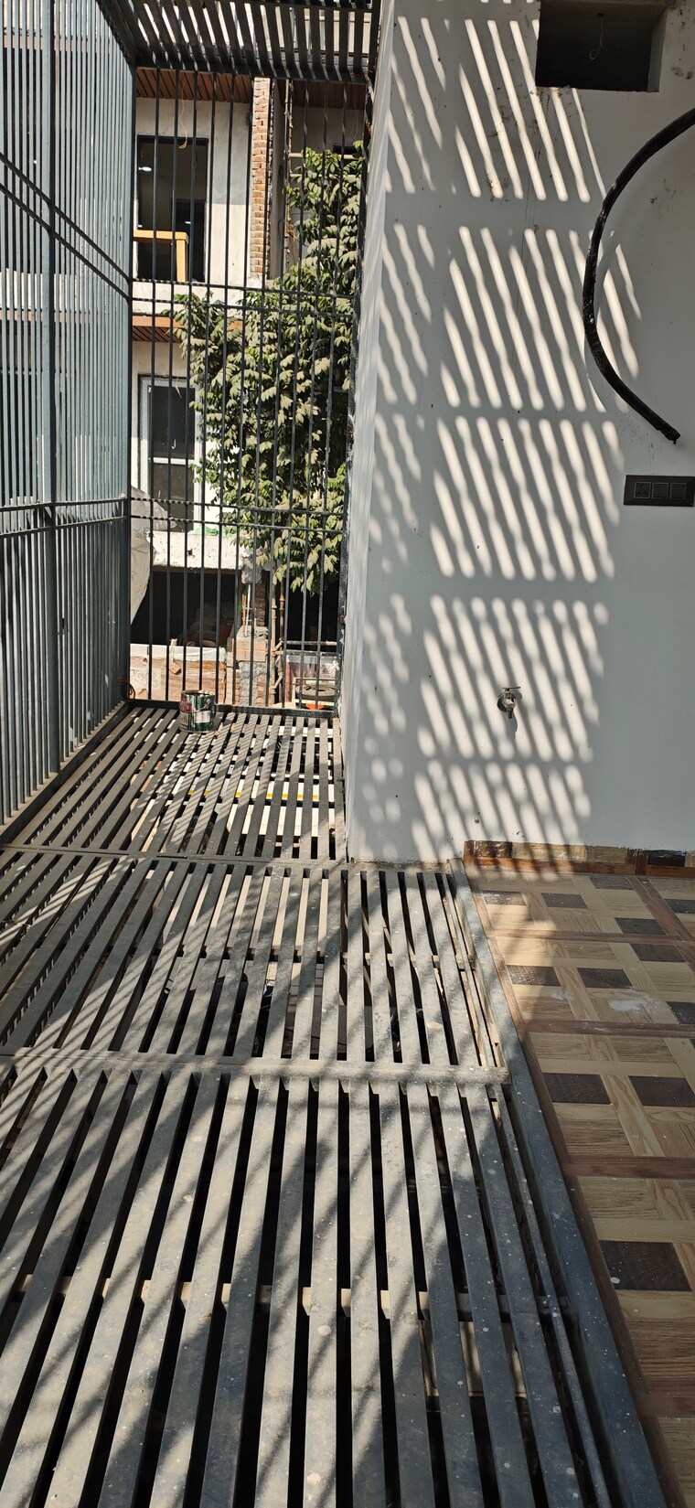 Balcony, bptp-district-3 3 Bedroom 180 Sq.Yd. Builder Floor In Sector 85 Faridabad 9567988