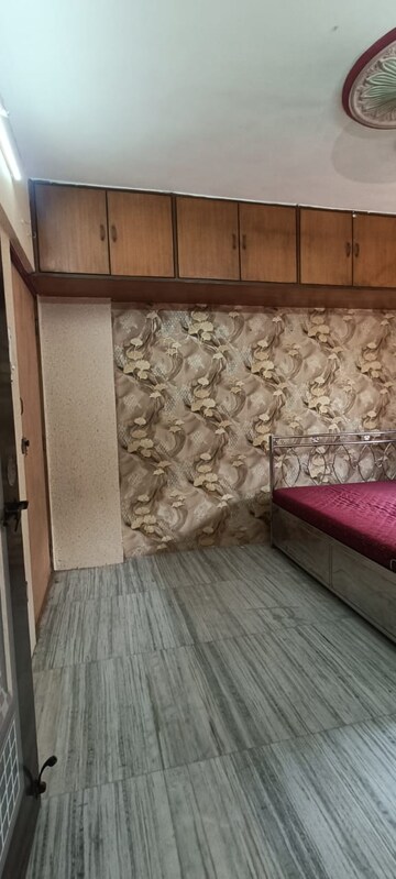 Bedroom in 2 BHK Apartment at Alpa Park CHS, Ghatkopar West – for Rent