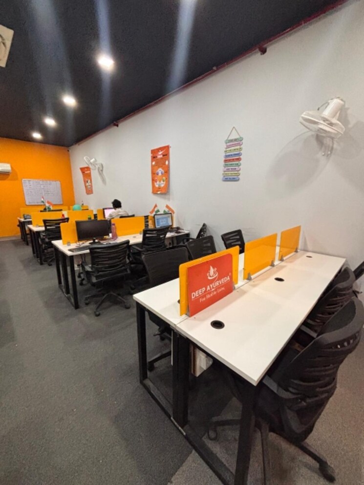 Team Area, sector 74 a Commercial Office Space 2000 Sq.Ft. In Sector 74 A Mohali 9568115