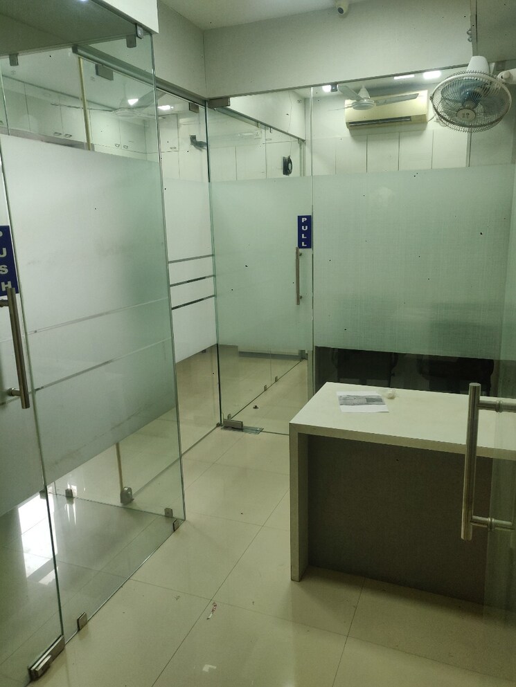 Team Area, nager bazar Commercial Office Space 400 Sq.Ft. In Nager Bazar Kolkata 9568044